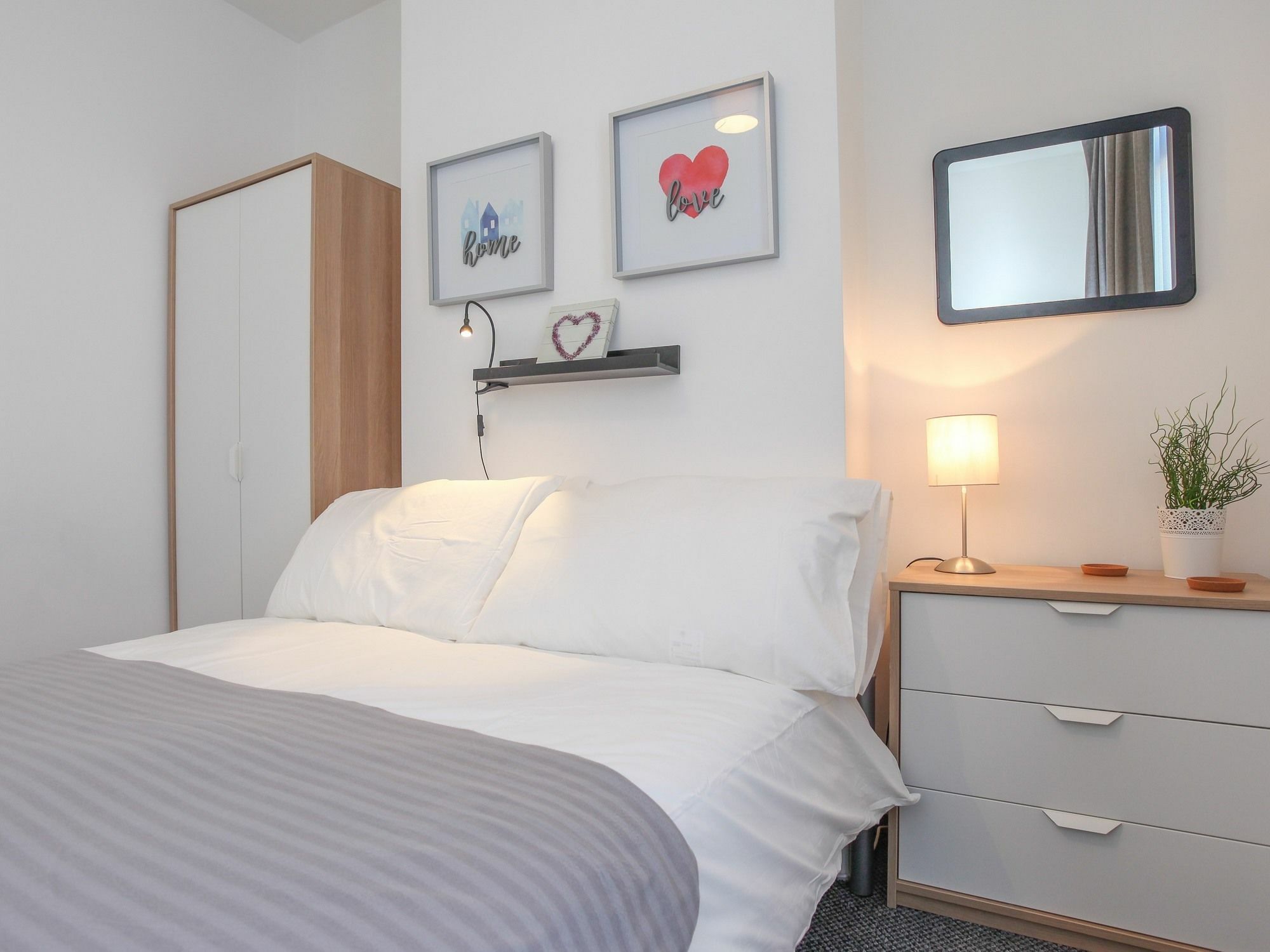 Kingston Serviced Accommodation - Donegall Avenue Belfast Kültér fotó