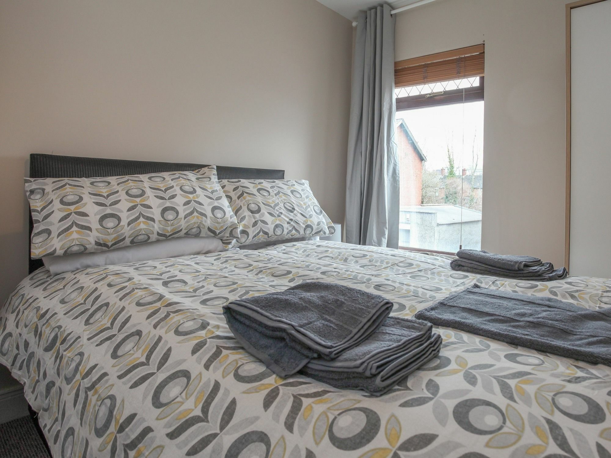 Kingston Serviced Accommodation - Donegall Avenue Belfast Kültér fotó