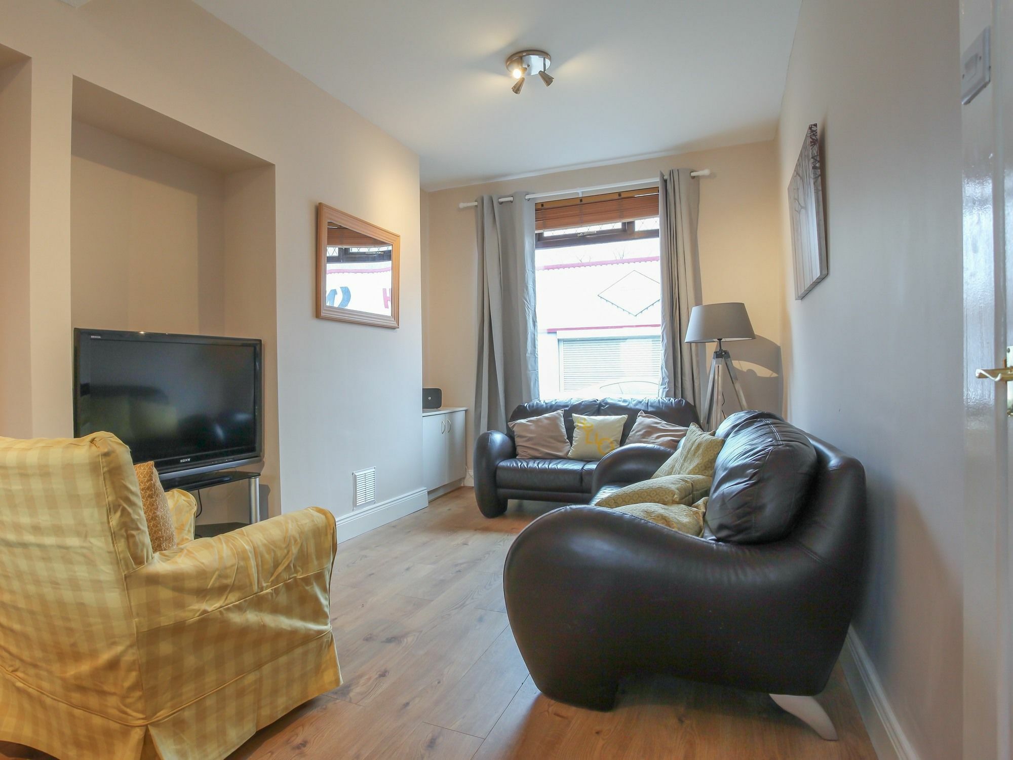 Kingston Serviced Accommodation - Donegall Avenue Belfast Kültér fotó