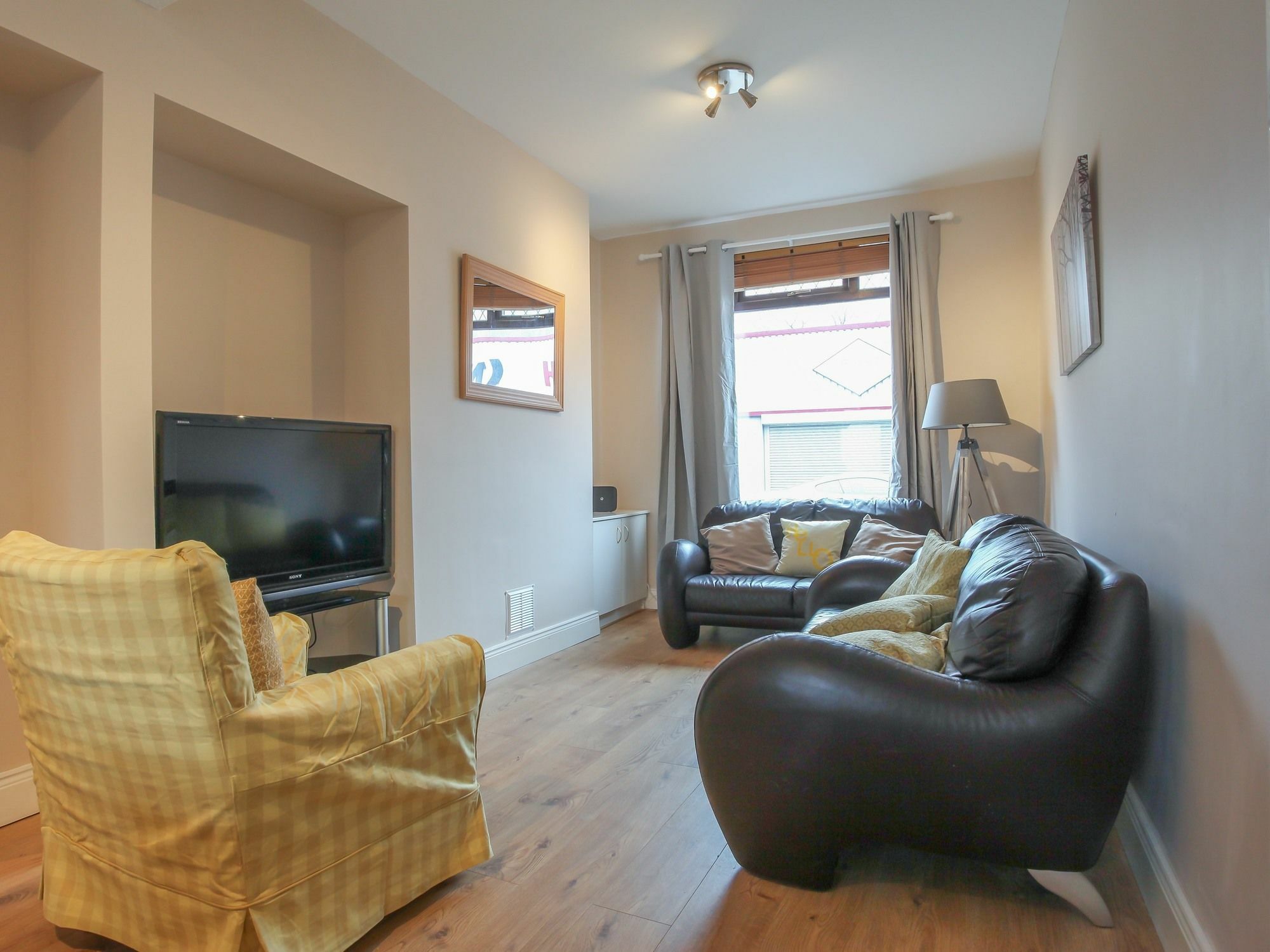 Kingston Serviced Accommodation - Donegall Avenue Belfast Kültér fotó